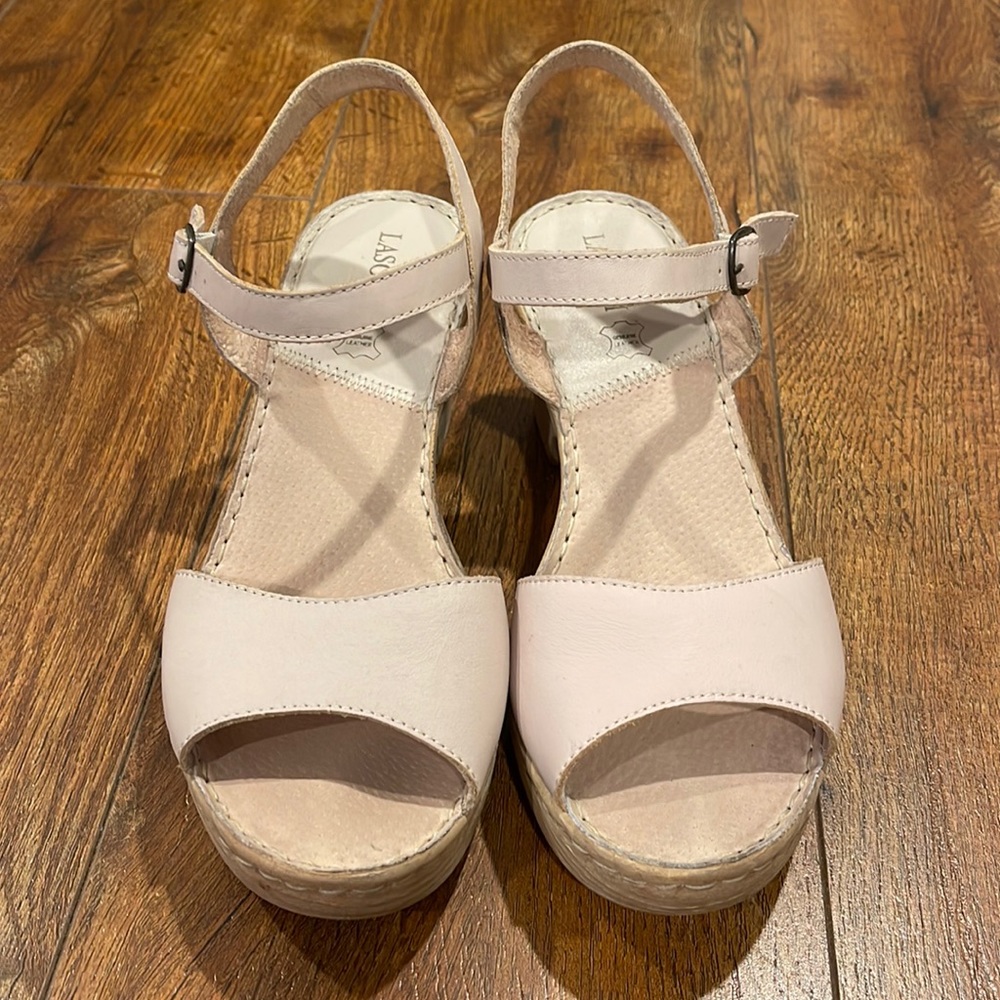 Lasocki Genuine Leather Clog Sandal